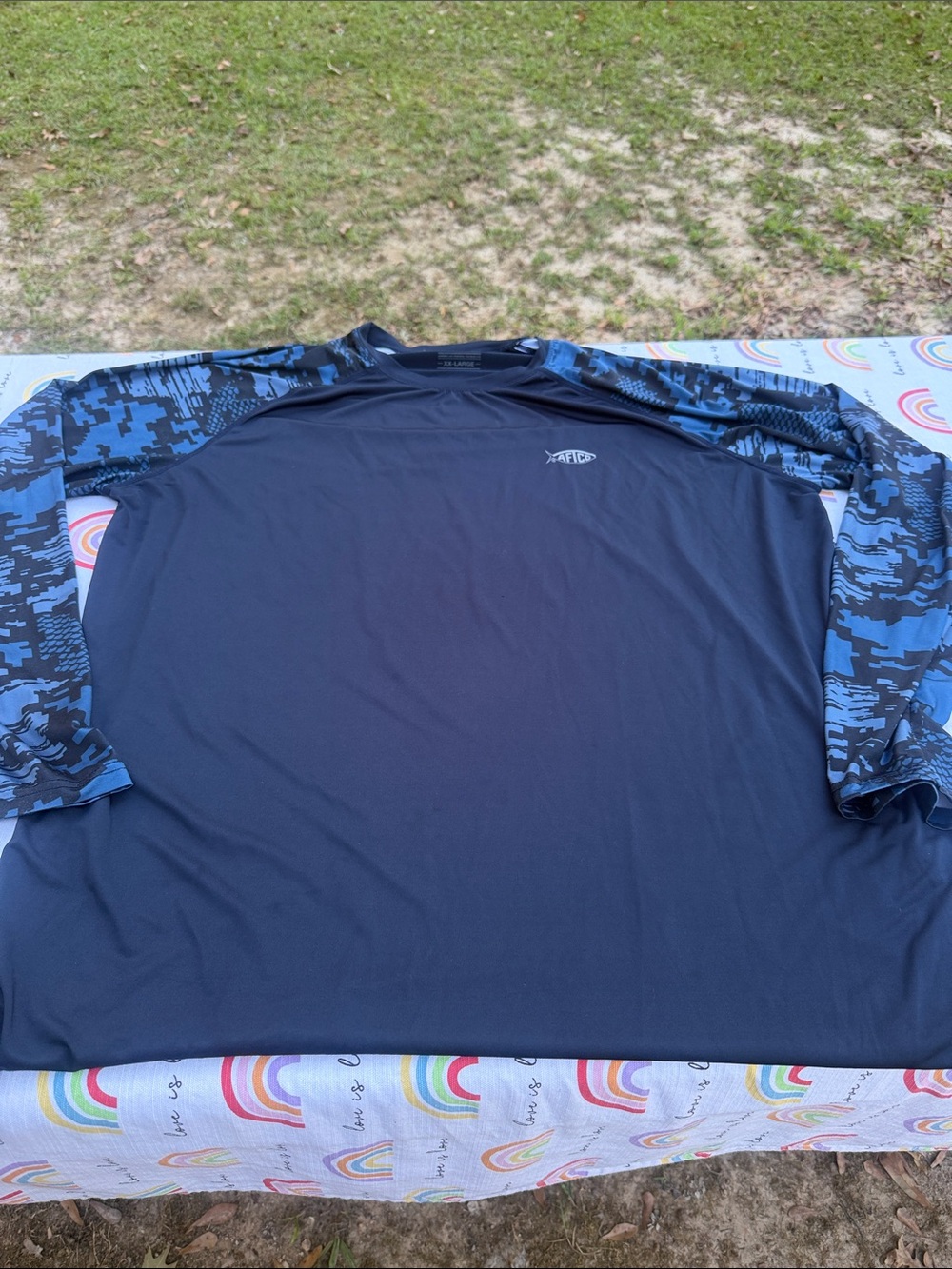 AFTCO Men's Navy Body with Blue Camo Sleeve Long-Sleeve Performance Shirt
